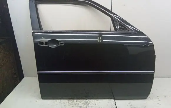 Chrysler 300 - 300C Front door