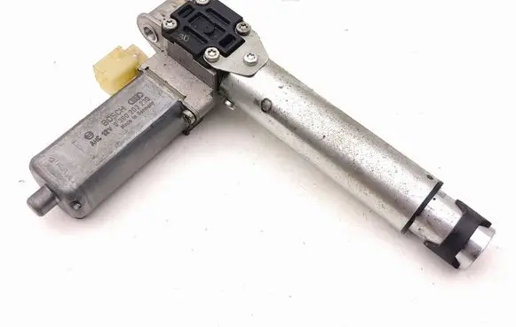 BMW 7 E65 E66 Seat adjustment motor 0390203230