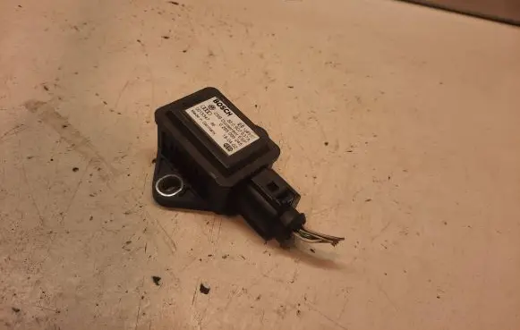 Audi A4 S4 B6 8E 8H ESP acceleration yaw rate sensor 8E0907637A 0265005245 0015347
