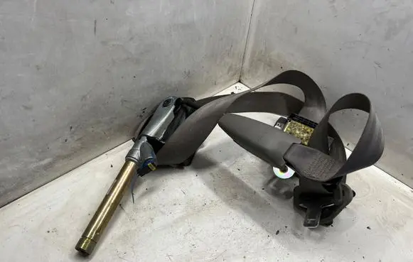 Renault Espace - Grand espace IV Front seatbelt A4237AC05