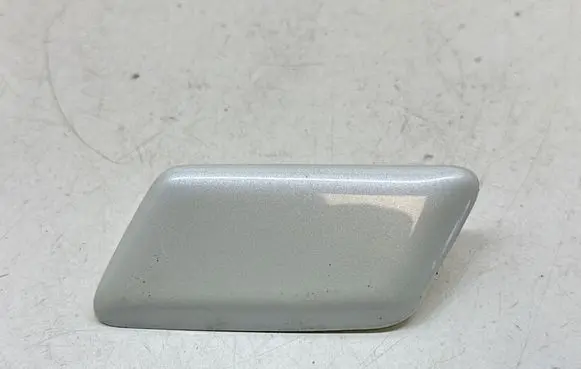 Toyota Sai Headlight washer spray nozzle cap/cover 8504575020