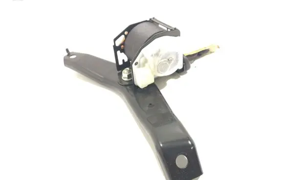 Subaru Legacy Middle seatbelt (rear) 