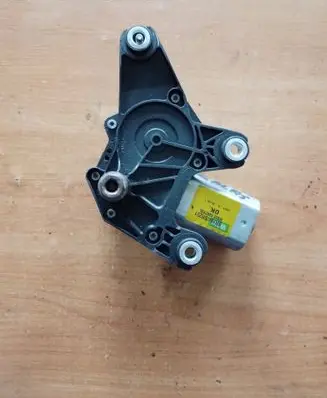 Mercedes-Benz ML W164 Rear window wiper motor A2518200042