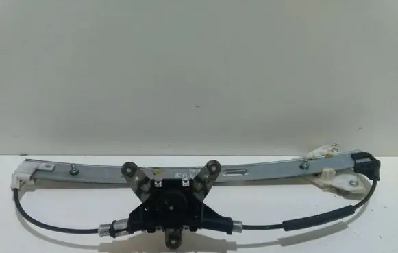 Mazda 2 Front window lifting mechanism without motor