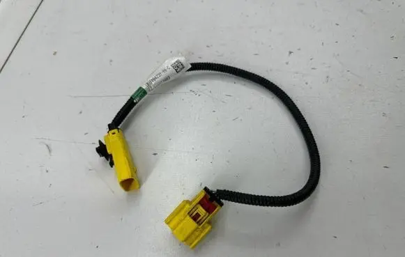 Tesla Model S Seat wiring loom 108423700C