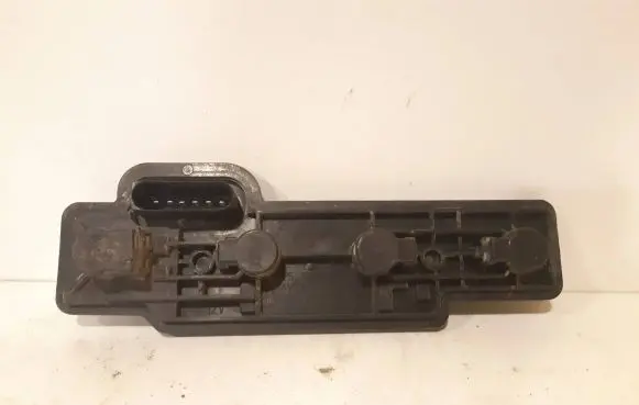 Volkswagen Caddy Tail light bulb cover holder 2K0945257A