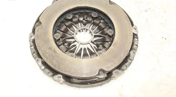 Volkswagen Crafter Pressure plate 124063910