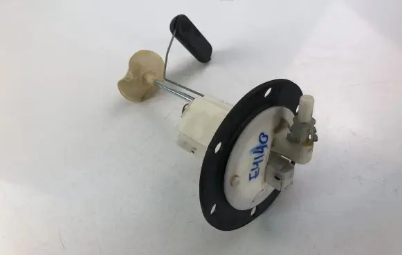 Subaru Outback Fuel injection high pressure pump 1200