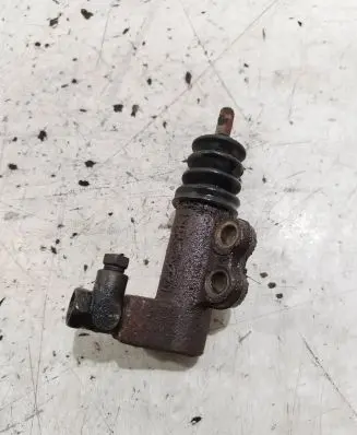 Hyundai i30 Clutch master cylinder