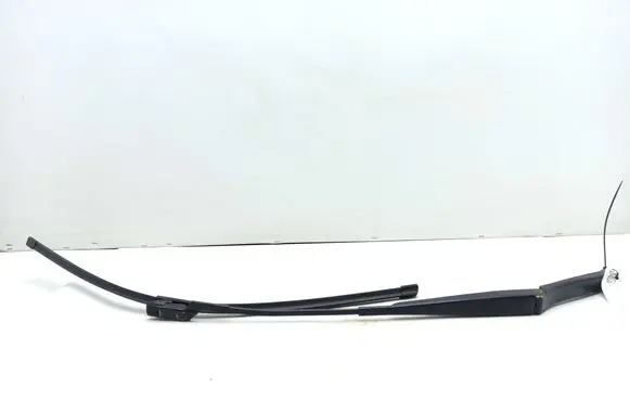Volkswagen Crafter Front wiper blade arm 7C2955410