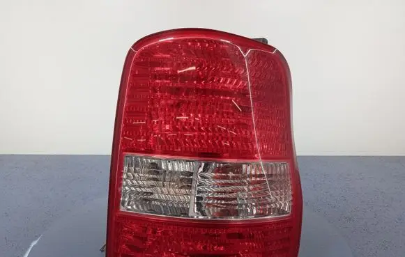 KIA Carnival Rear/tail lights 1K53A-51140R