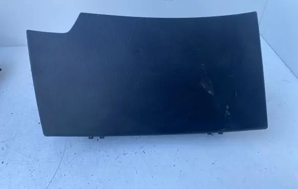 Hyundai i40 Glove box