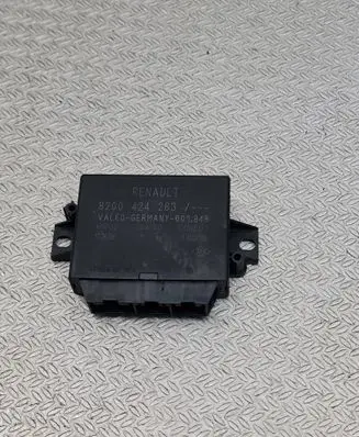 Renault Megane II Parking PDC control unit/module 8200424263