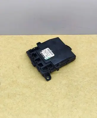 Mercedes-Benz ML W164 Door control unit/module A1648207726 05072205 05041205347701