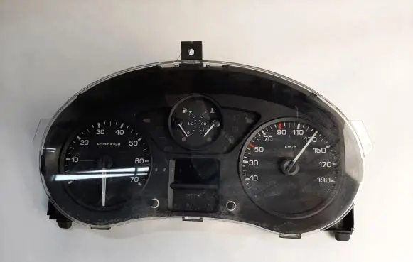 Citroen Berlingo Speedometer (instrument cluster) YF017278 5550013101