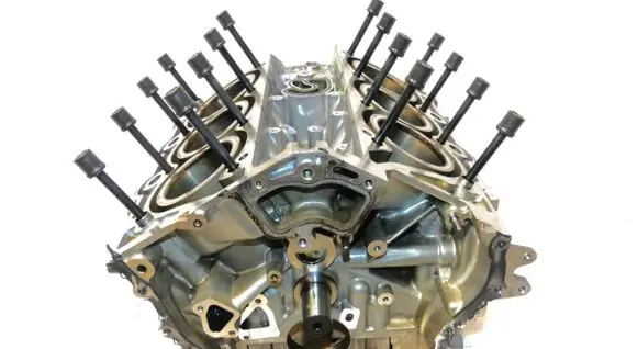 Maserati Ghibli Engine block 