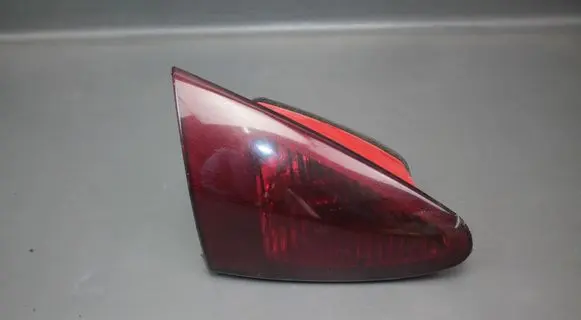 Alfa Romeo 147 Tailgate rear/tail lights 46556346 46747825