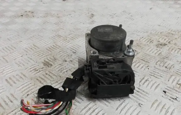 Fiat 500 ABS Pump 0265801036