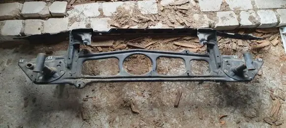 BMW 5 E39 Radiator support slam panel 90510 02310058