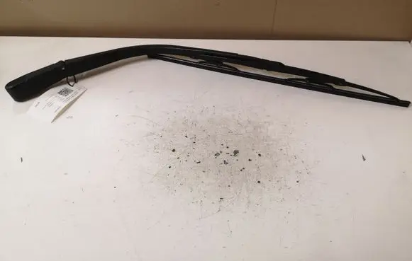 Mazda 6 Rear wiper blade arm 7549