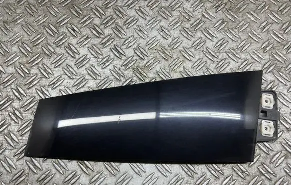 BMW 6 F06 Gran coupe Front door glass trim molding 