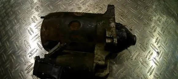 Mazda 323 F Starter motor m3t38882