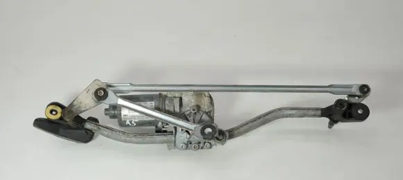 Audi A5 8T 8F Front wiper linkage and motor 8T1955119B