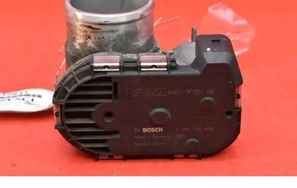 Ford Fiesta Throttle body valve 8A6G9F991AB