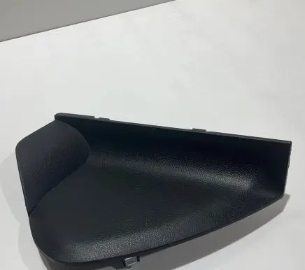 Mercedes-Benz ML W164 Dashboard side end trim A1646800439 1646800439