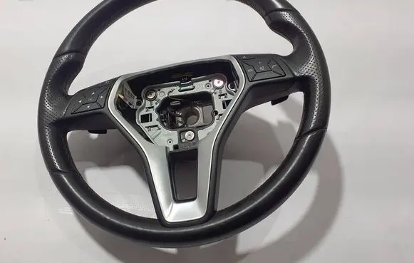 Mercedes-Benz E W212 Steering wheel A2184600618