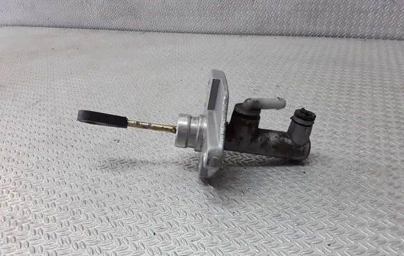 Hyundai Tucson LM Clutch master cylinder