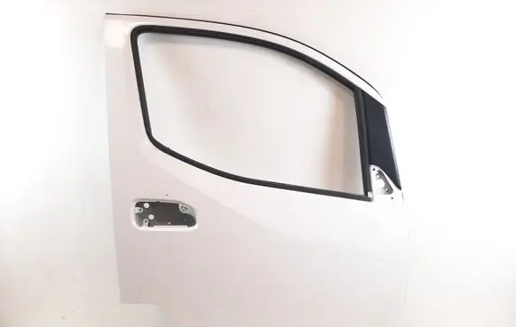 Nissan NV200 Front door