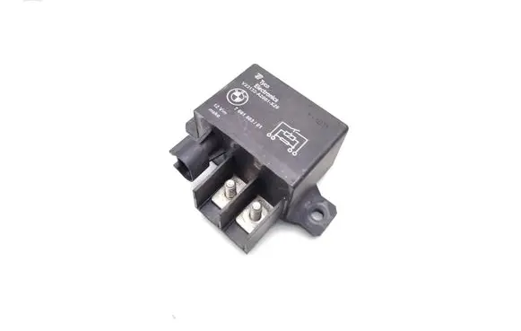 BMW X5 E70 Charging relay 7661503 V23132A2001X26