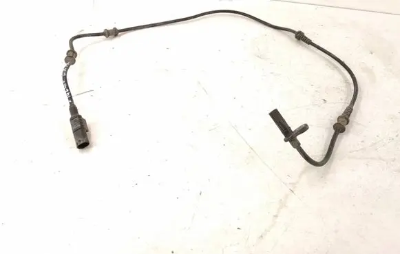 Mercedes-Benz B W246 W242 ABS brake wheel speed sensor A2465402510 2465402510