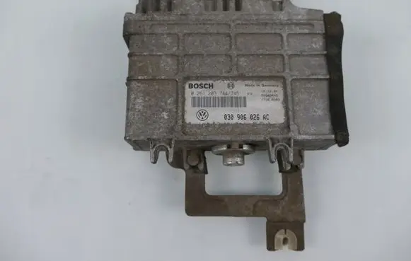 Volkswagen Polo III 6N 6N2 6NF Engine control unit/module 030906026AC
