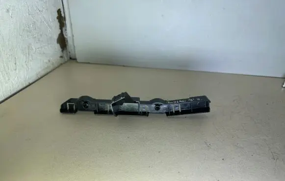 Nissan Qashqai Front bumper mounting bracket 622224EA0A