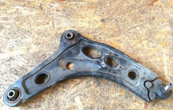 Nissan Primastar Front lower control arm/wishbone TC2462