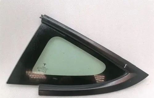 Tesla Model Y Rear door window glass 151497801D