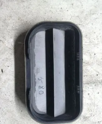 Ford C-MAX I Quarter panel pressure vent YF1A54280B62AE