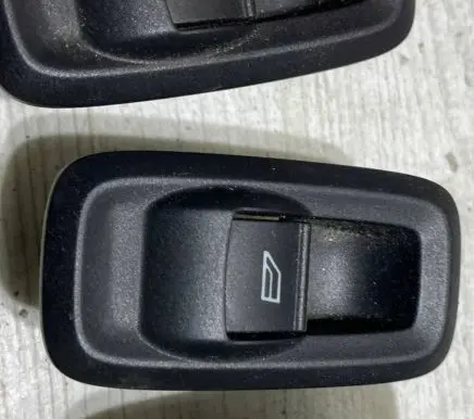 Ford Ecosport Electric window control switch cn15-14529-ab