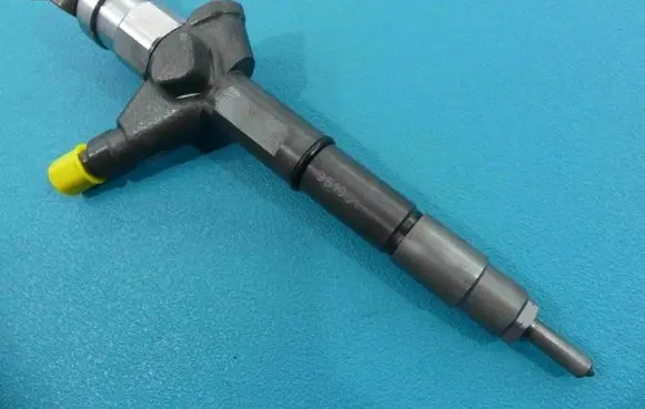 Nissan Primera Fuel injector 16600AU600 IMPRK951951
