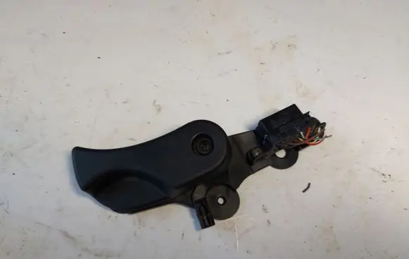 BMW 3 E90 E91 Engine bonnet (hood) release handle 9150274