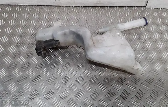Ford Fiesta Windshield washer fluid reservoir/tank 8A6117B613AF