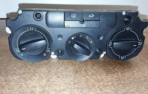 Volkswagen Golf V Climate control unit 1CF74730900
