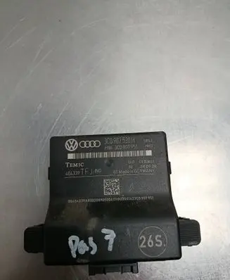 Volkswagen PASSAT B6 Gateway control module 3C0907530H 3C0907951