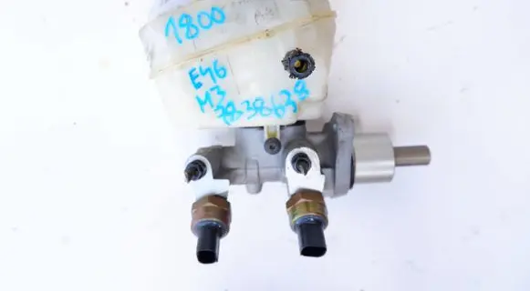 BMW M3 Brake fluid reservoir 7838638