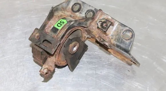 Toyota Corolla Verso AR10 Gearbox mount