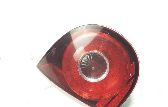 Volkswagen Golf V Tailgate rear/tail lights 1K6945093K