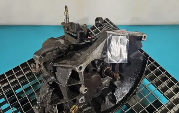 Peugeot Partner Manual 5 speed gearbox 20CP37 IMPRK1426047