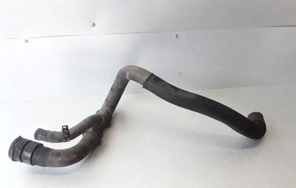 Volvo S80 Engine coolant pipe/hose